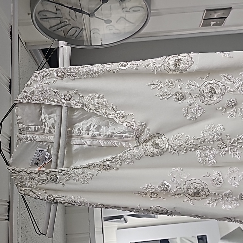 Womens formal dresa